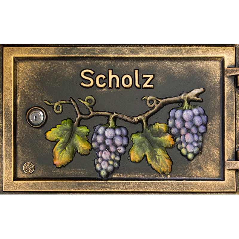 Türgestaltung Weintraube